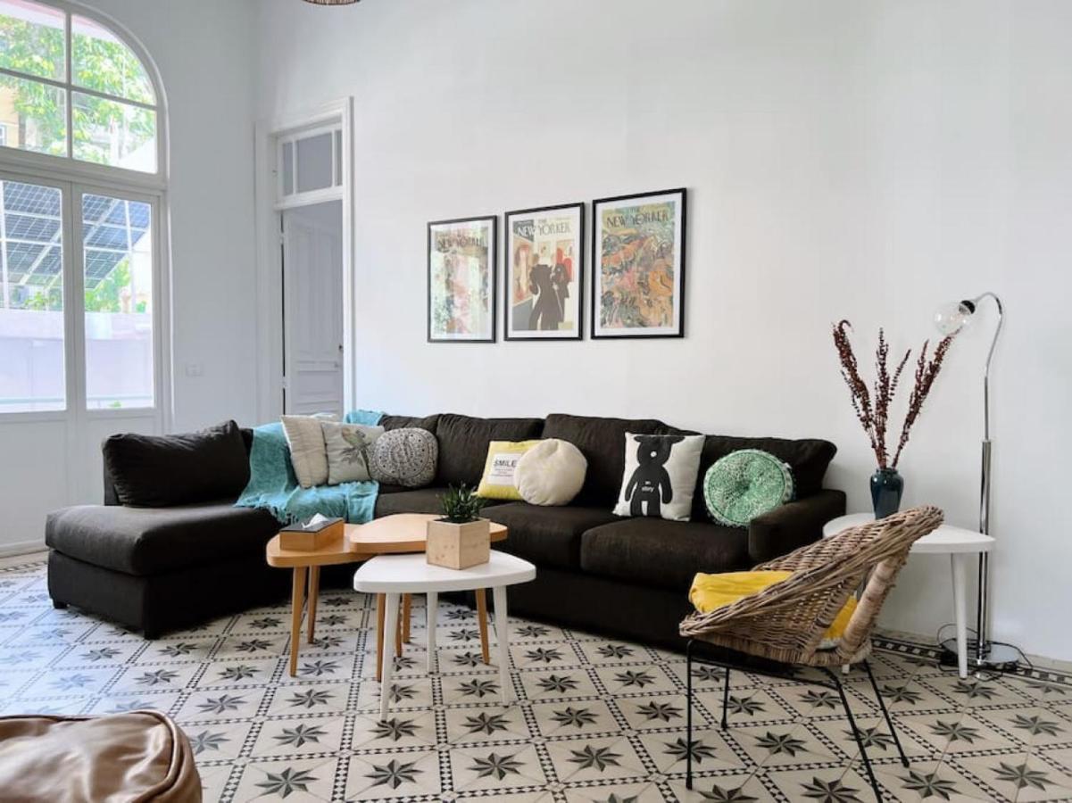 Vintage 4br Mar Mikhael Apartment Beirut