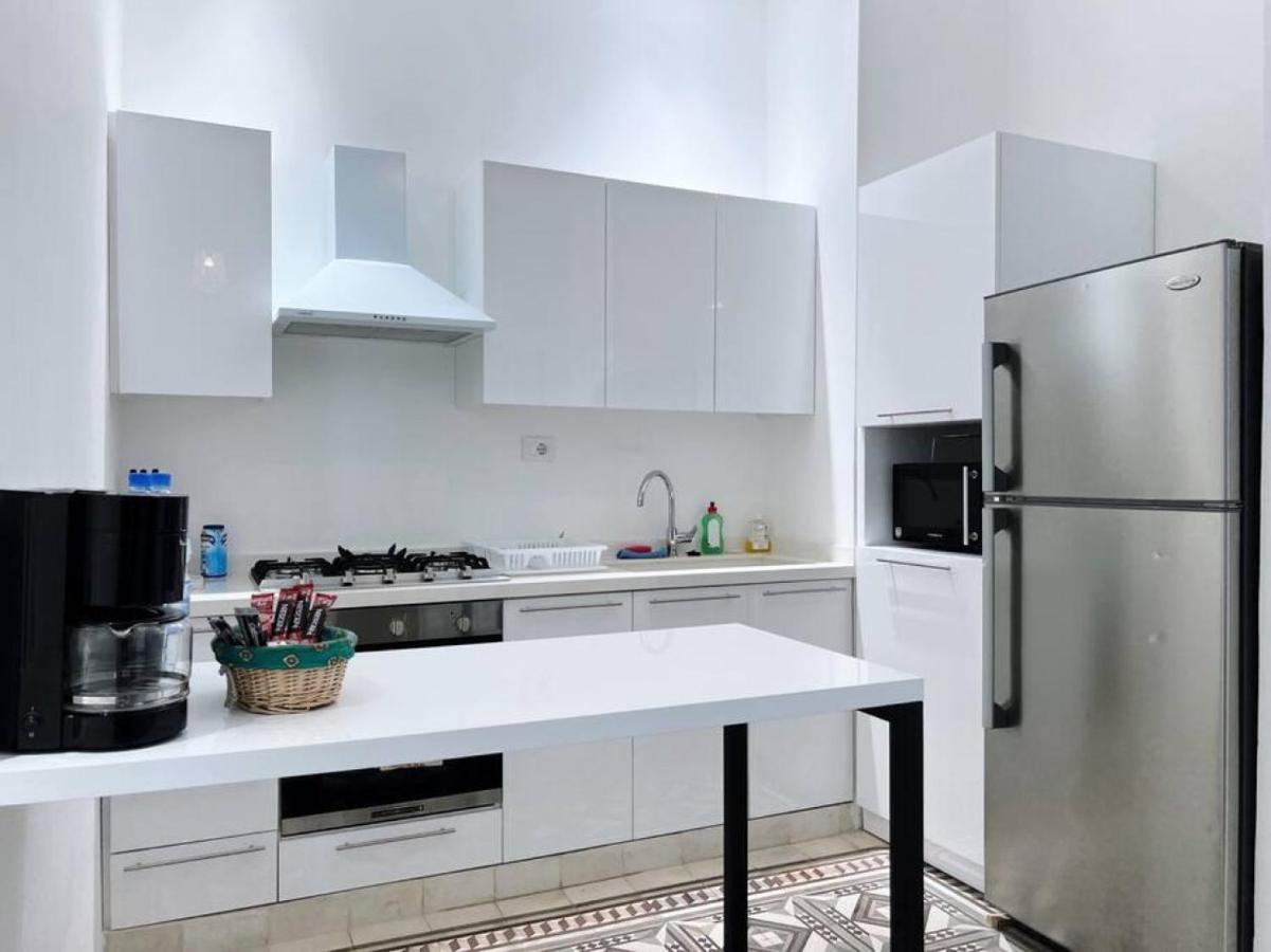 Vintage 4br Mar Mikhael Apartment *